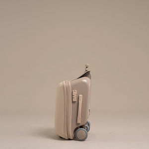 Keenz Nuee Kids Luggage Ride on Trolley - Gears & Toys