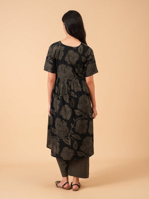 Kumudini Maternity and Nursing Kurta Set With Dupatta - S Maternity Ethnic Set