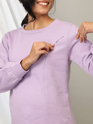 Close up of Pregnant lady wearing Lavender Lush Maternity and Nursing Pajama Loungewear Set from the Mom store showing the opening zipper