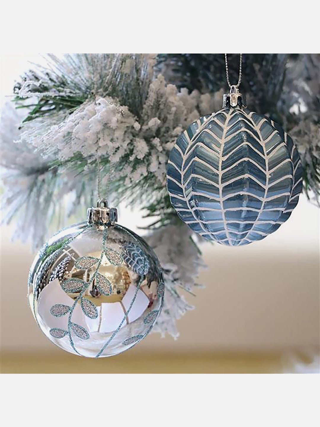 Little Surprise Box, 16 pcs Christmas Ball Tree ornaments XMAS Decoration Set - 16BLSIL Christmas Decor