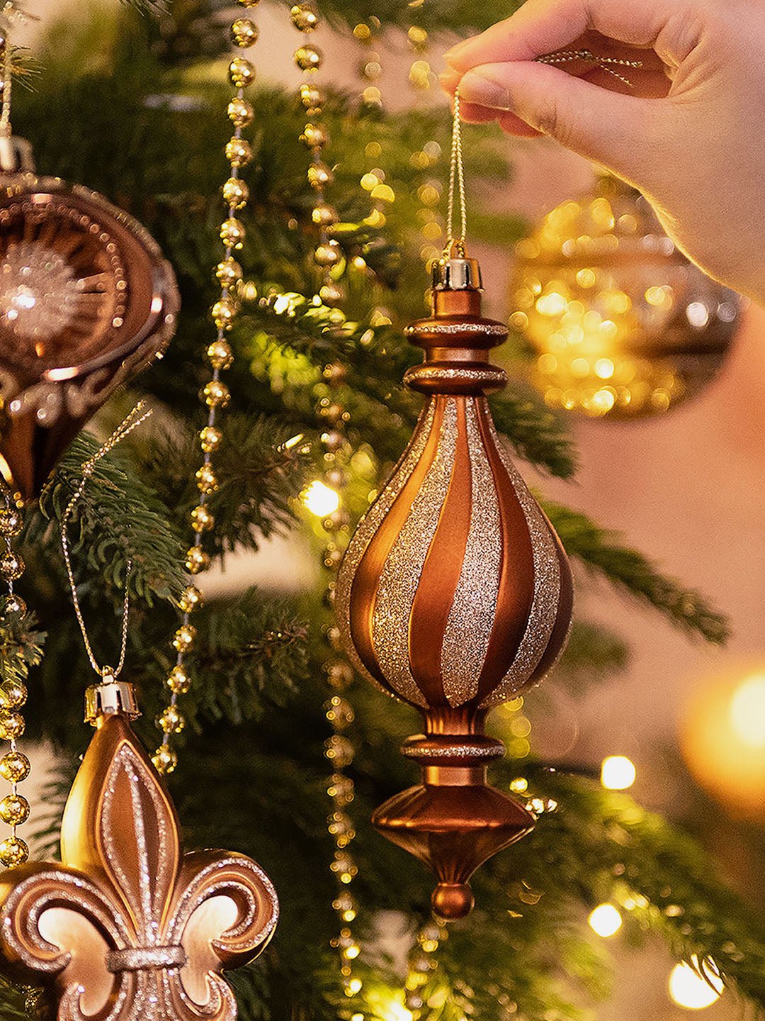 Little Surprise Box 60pcs Classic Christmas Balls tree hanging Xmas Decoration set. - 60BGLCHAND Christmas Decor