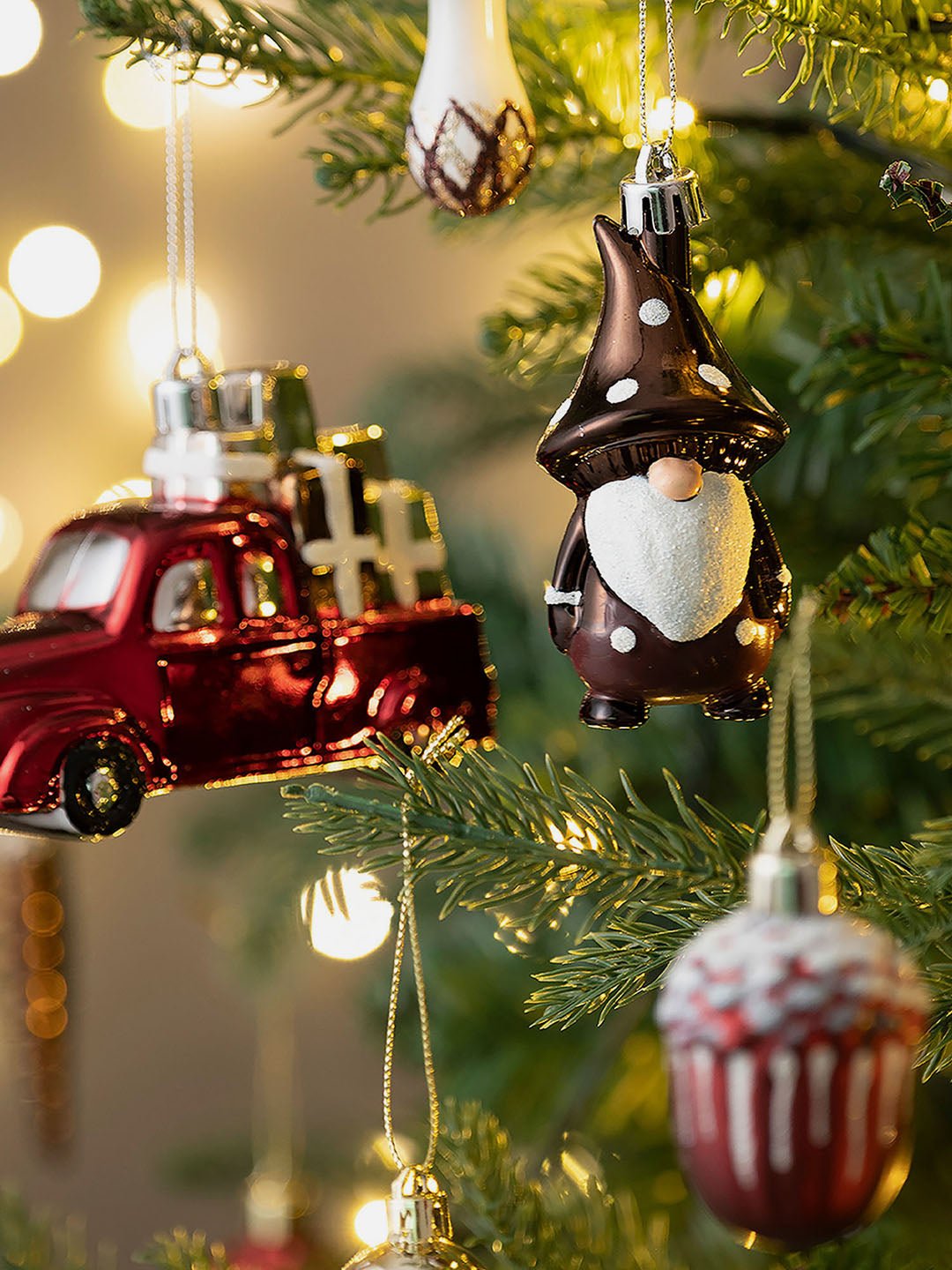 Little Surprise Box 60pcs Classic Christmas Balls tree hanging Xmas Decoration set. - 60MBGLPINCONE Christmas Decor