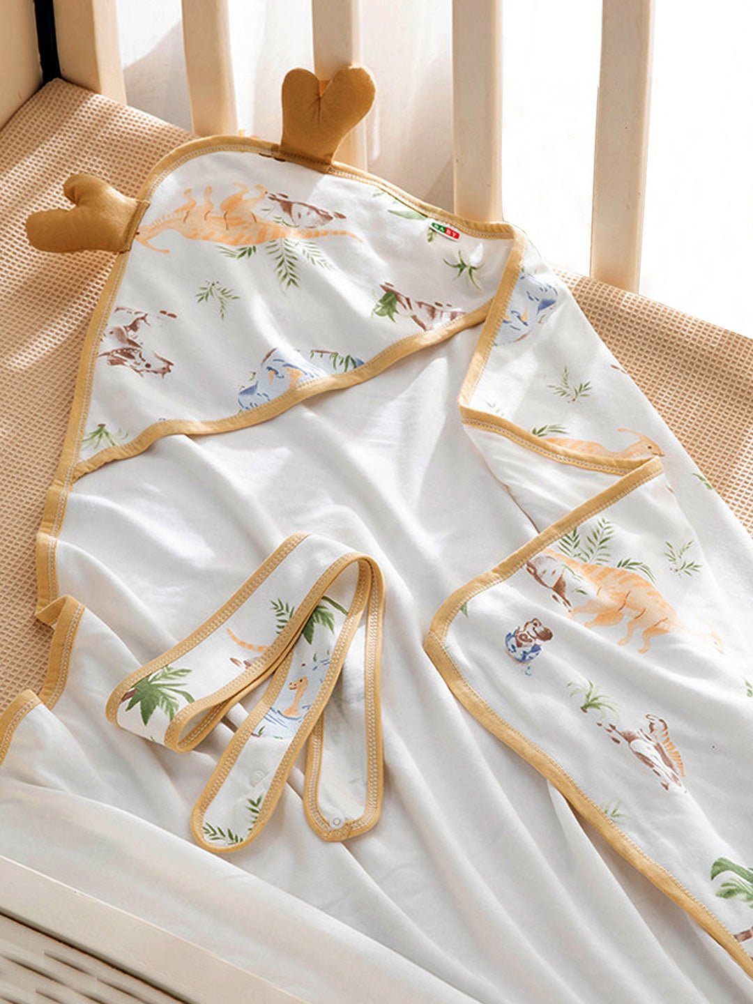 Little Surprise Box, Muslin cotton Wrapper with Hood for Newborn & Infants - LSB - BLNKT - REDBALON - HOOD