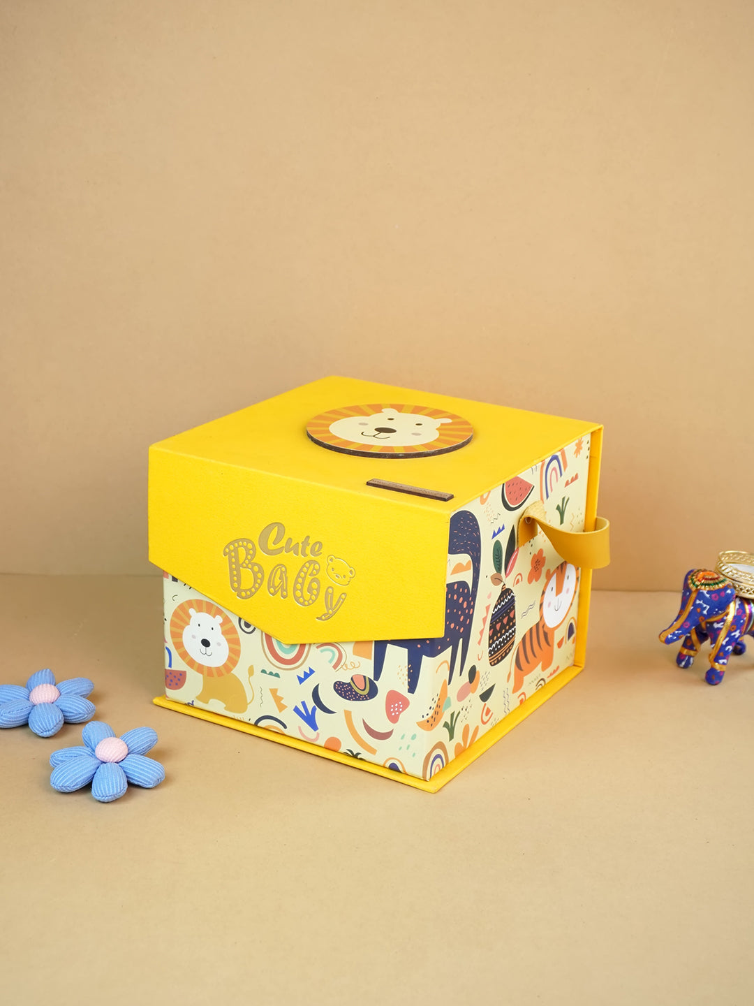 Little Surprise Box, 16pcs Newborn Hamper/Gift Box for Baby Girl