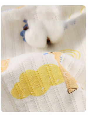 Little Surprise Box, 20 pcs Animal Kingdom  Newborn Baby Girl/ Boy Gift Box Hamper (0 - 12 months) - The Mom Store