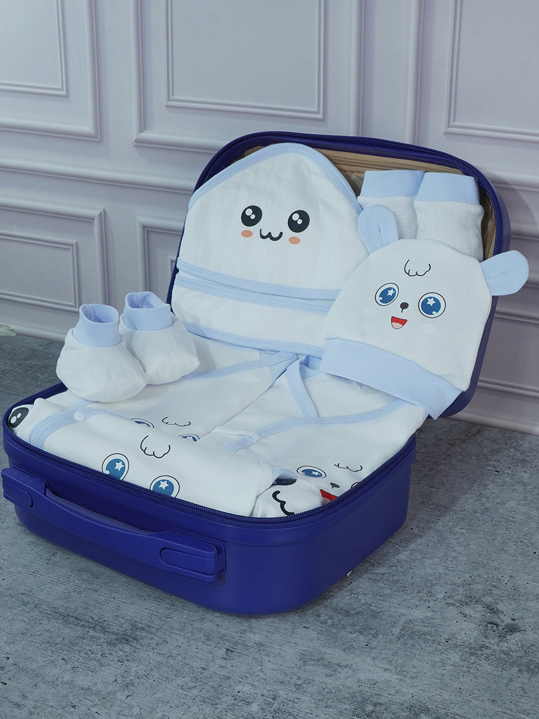 Little Surprise Box 24pcs Blue & White Star Eye Gift Hamper with Travel Suitcas, 0-6 months