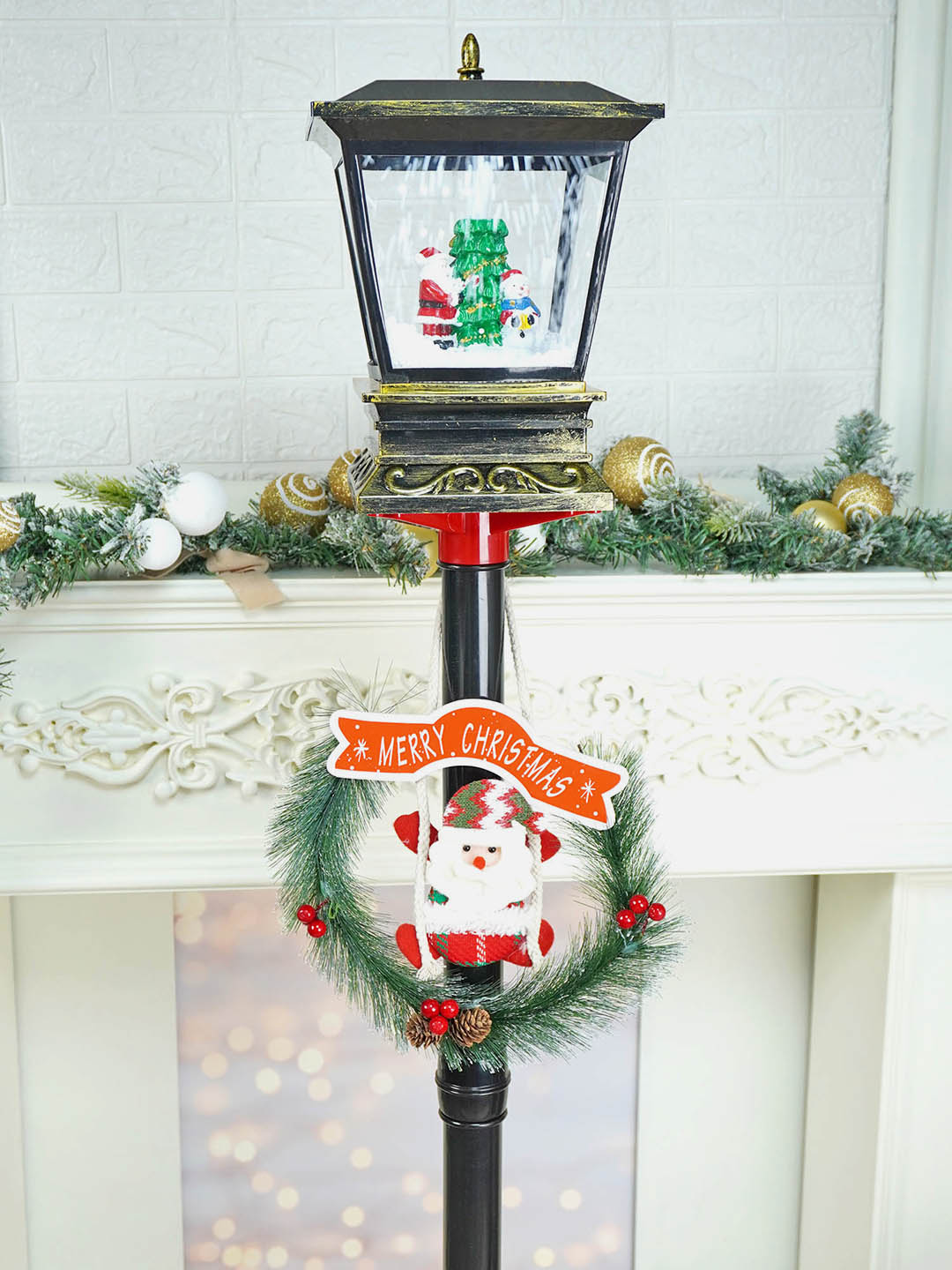 Little Surprise Box, 56 inches Christmas Theme Lamp Post and Snow Globe Christmas Décor