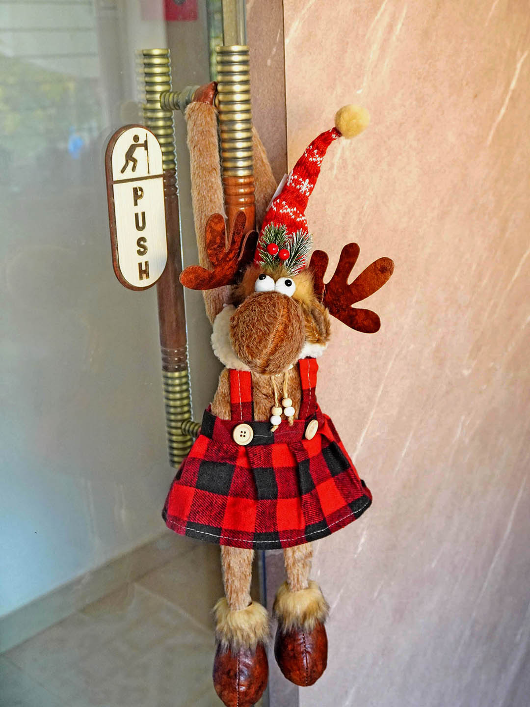 Little Surprise Box Striped Frock Reindeer Christmas Festive Door Hanger Christmas décor