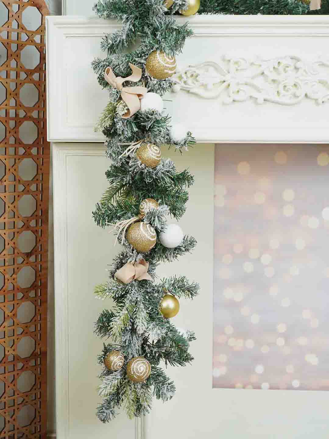 Little Surprise Box Bushy Christmas garland with fillers 6.5 feet