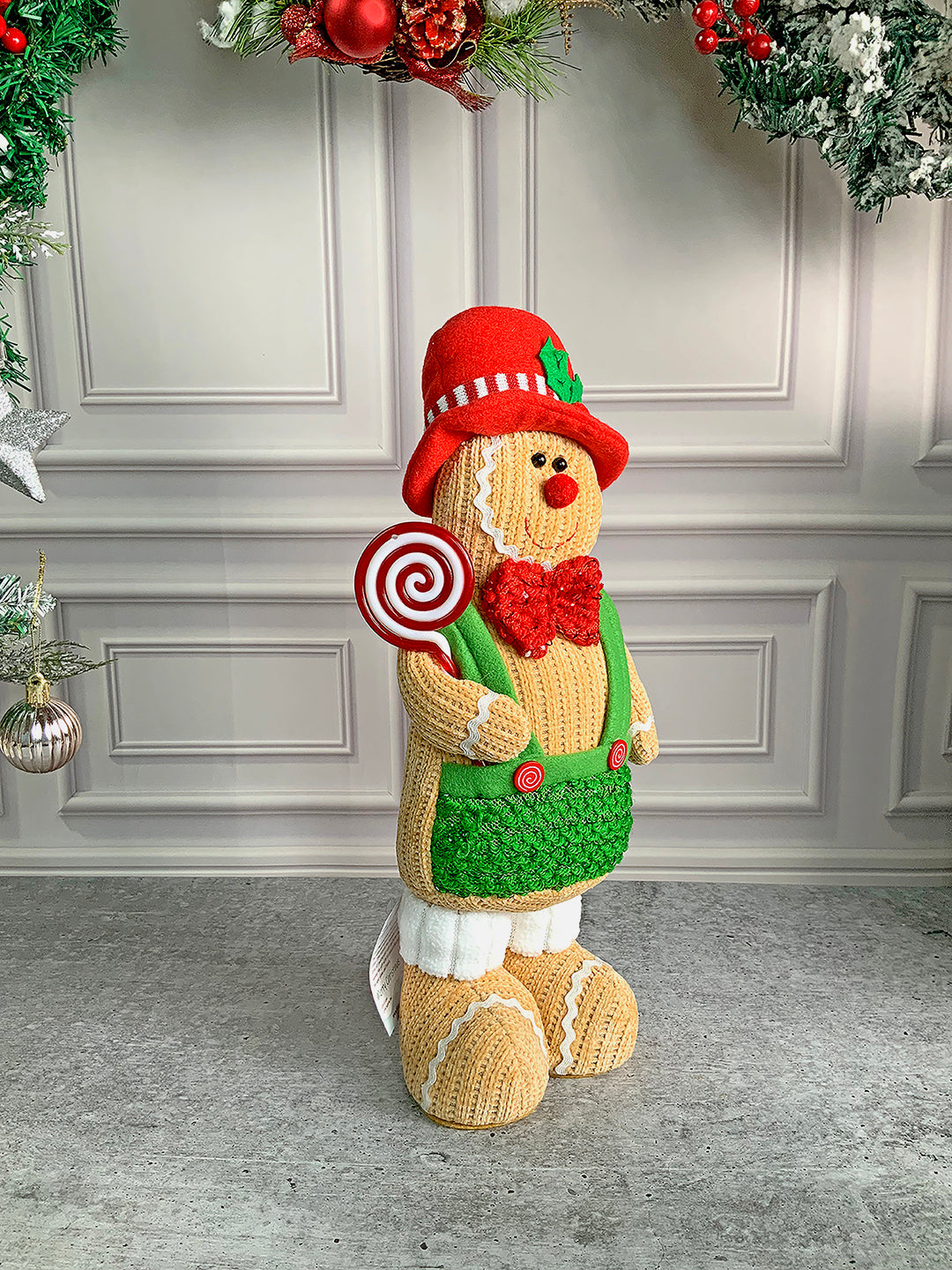 Little Surprise Box Lollipop Gingerbread Self Standing Man Christmas Table Décor and Christmas Decoration