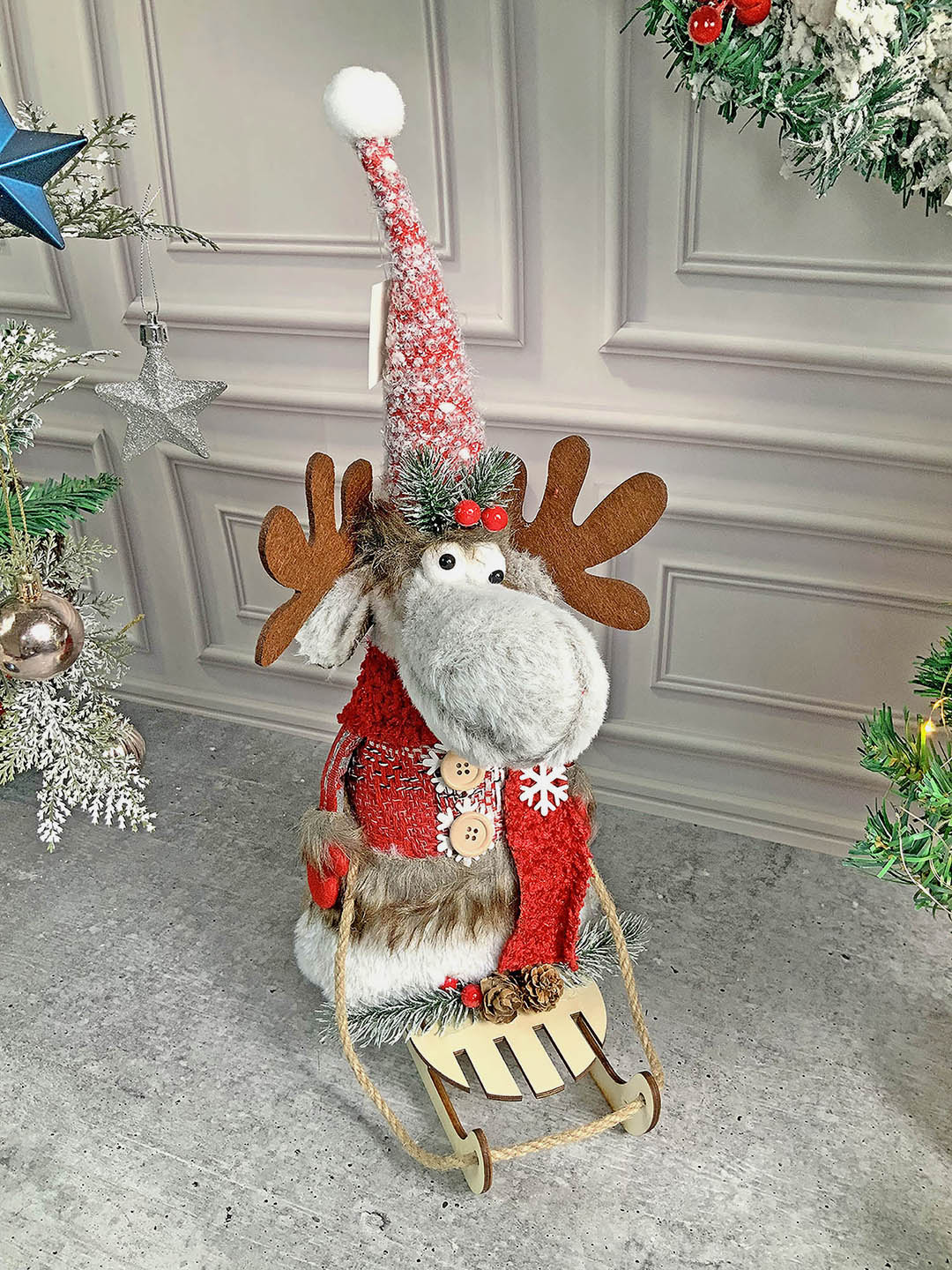 Little Surprise Box Grey & Red Deer on Snow Sledge Christmas Home Decoration