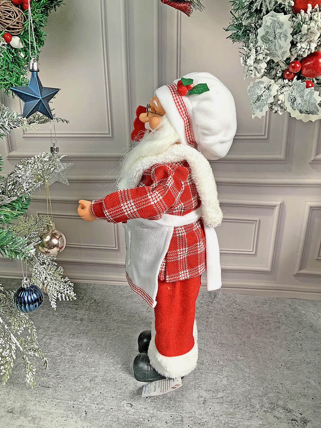 Little Surprise Box Small Masterchef Santa Claus self Standing Christmas Table Décor & Christmas Decoration