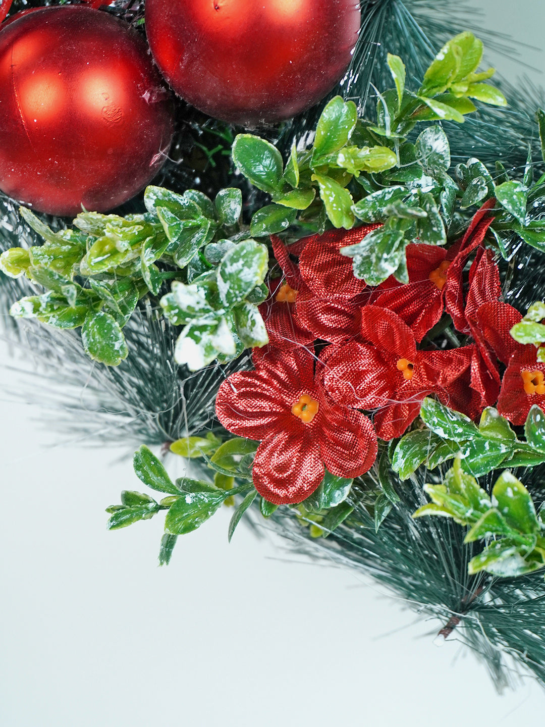 Little Surprise Box Artificial Christmas wreath for Door Wall & Christmas Décor