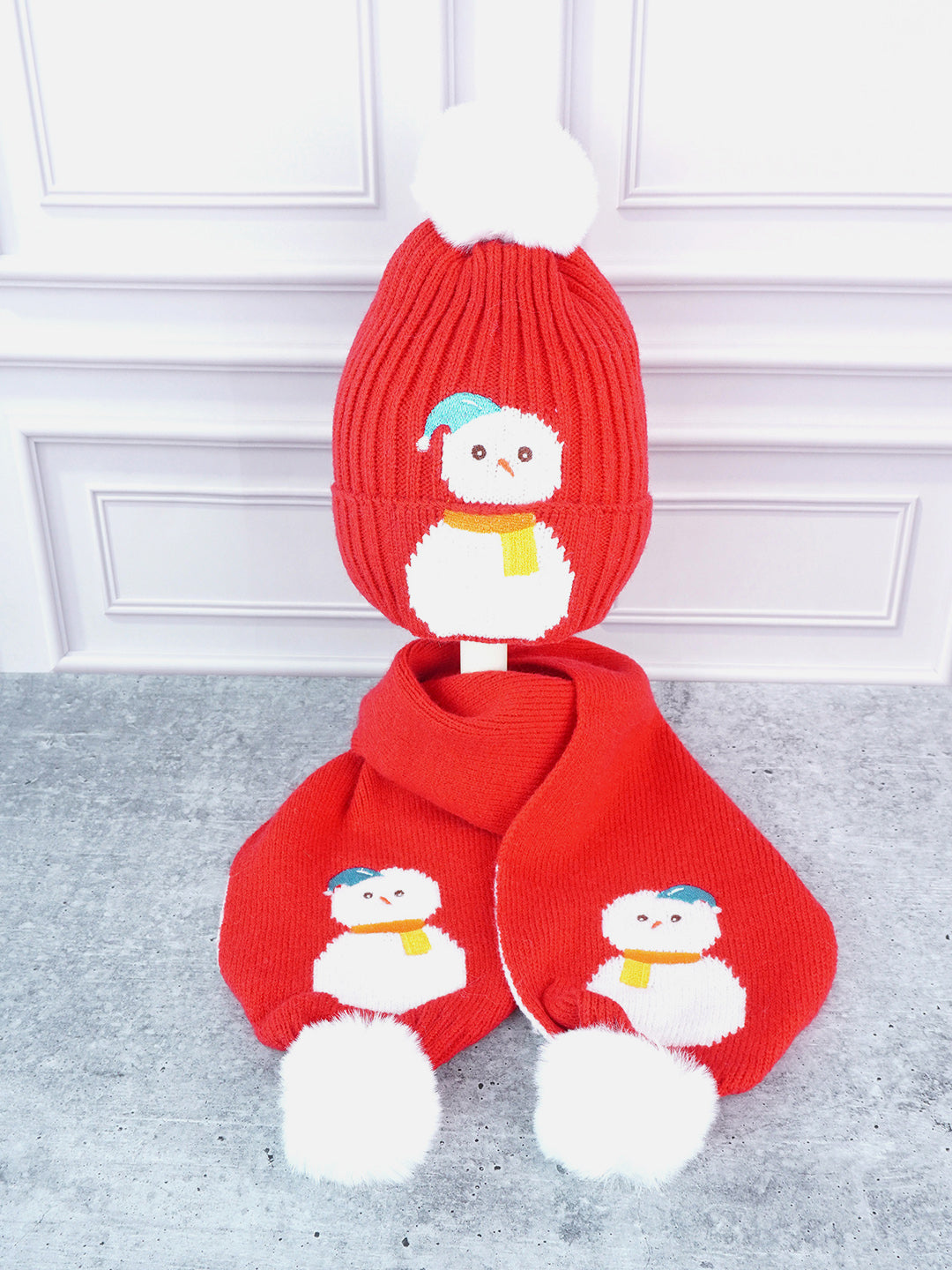 Little Surprise Box 2Pcs Dino Winter Cap Long Style Neck Mufflers For Kids