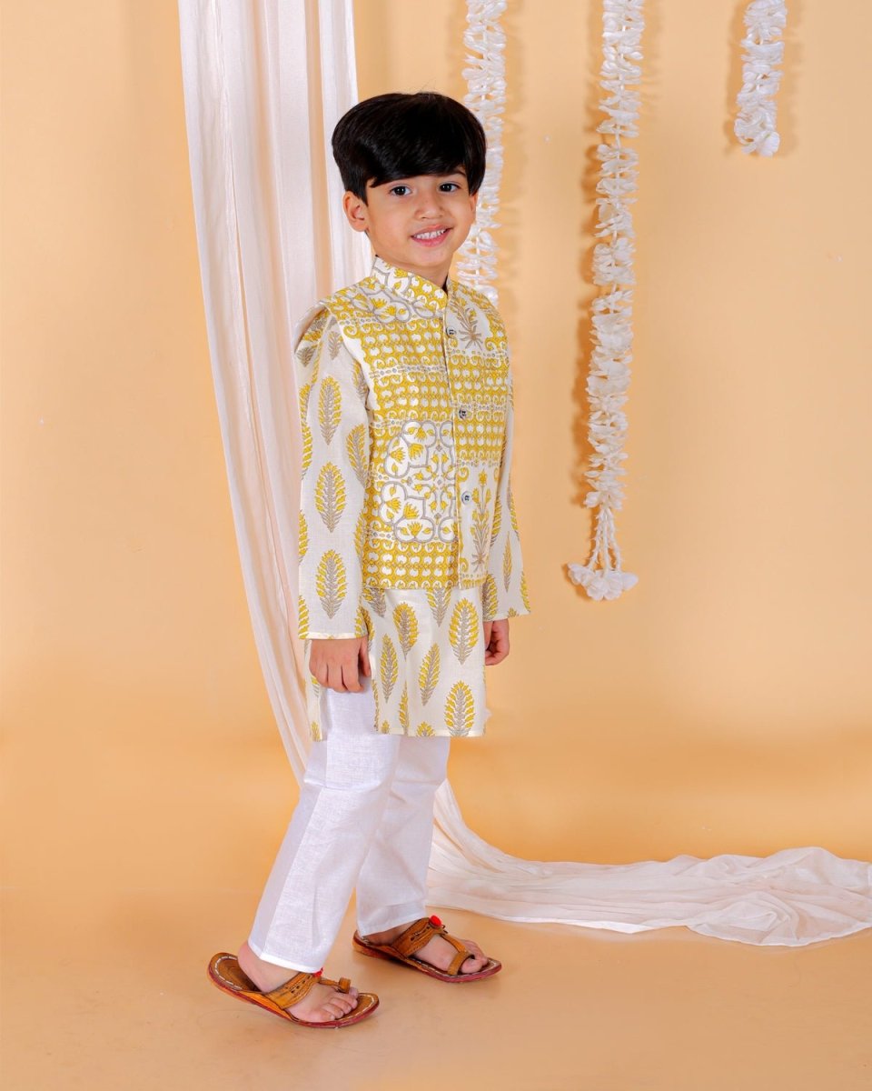 Madhupeela Boys Floral Print Jacket And Kurta Pajama Set - KES-SC-MFJKP-0-6