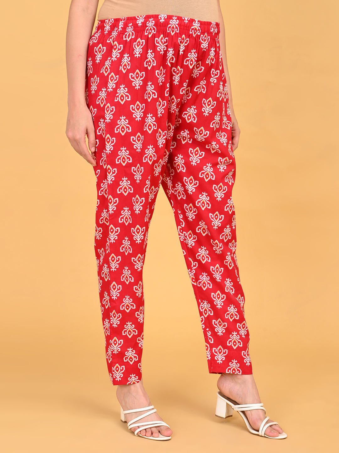 Straight-fit printed pants from Magenta Atelier Maternity and Nursing Kurta Set With Dupatta with elasticated waistband.