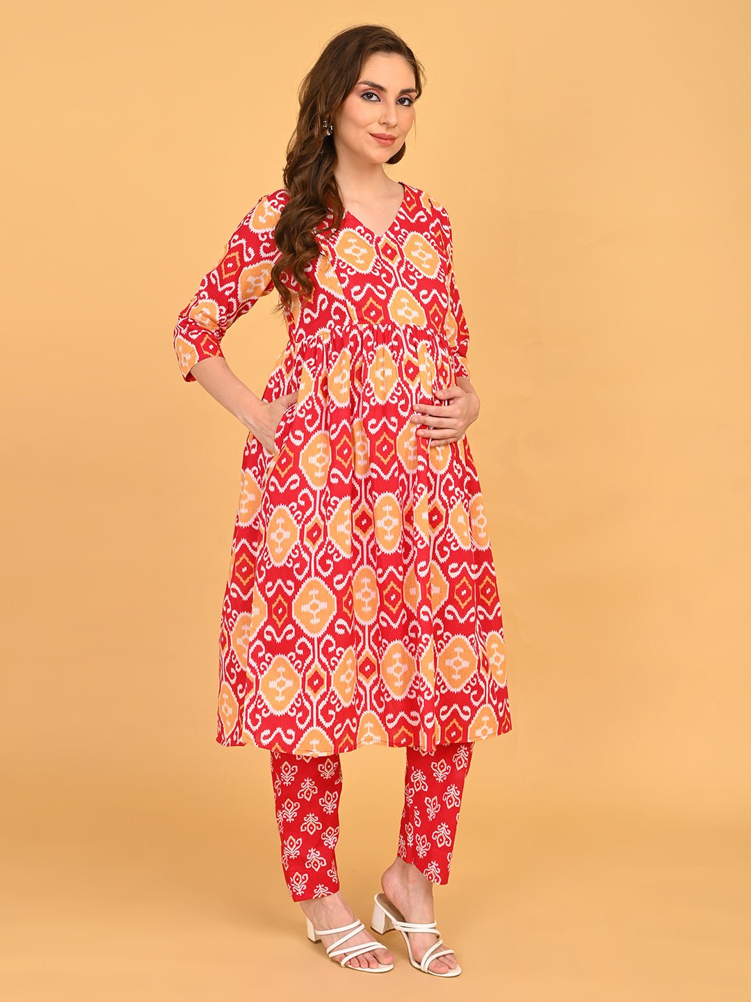 Magenta Atelier Maternity and Nursing Kurta Set featuring three-quarter sleeves and comfortable A-line silhouette.