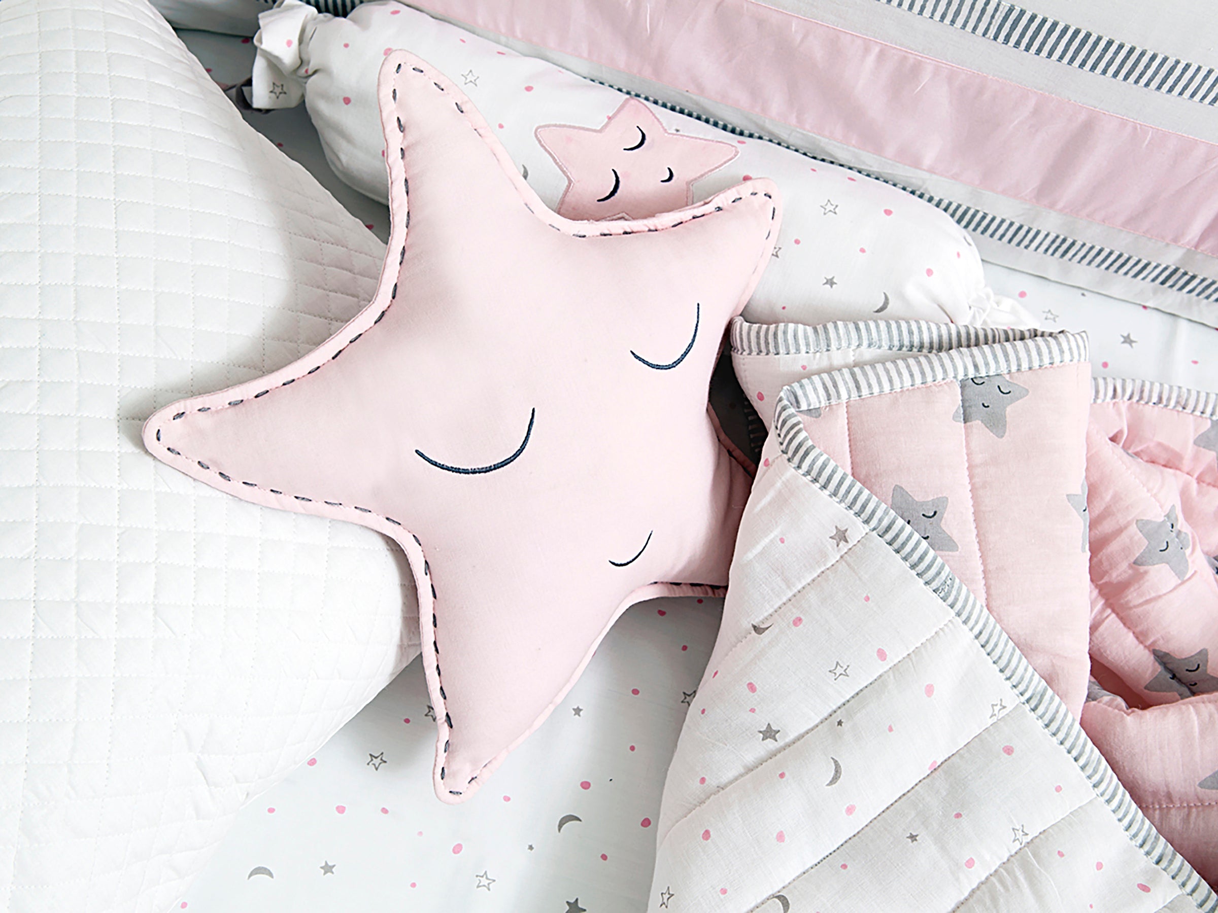 Masilo Organic Shape Cushion - Sleepy Star (Pink) - Toys