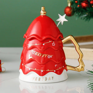 Merry Christmas Ceramic Coffee and Hot Chocolate Mug - Red Christmas Tree style Cup with Matching Ceramic Lid and embellished Spoon, 330 ml - Christmas
