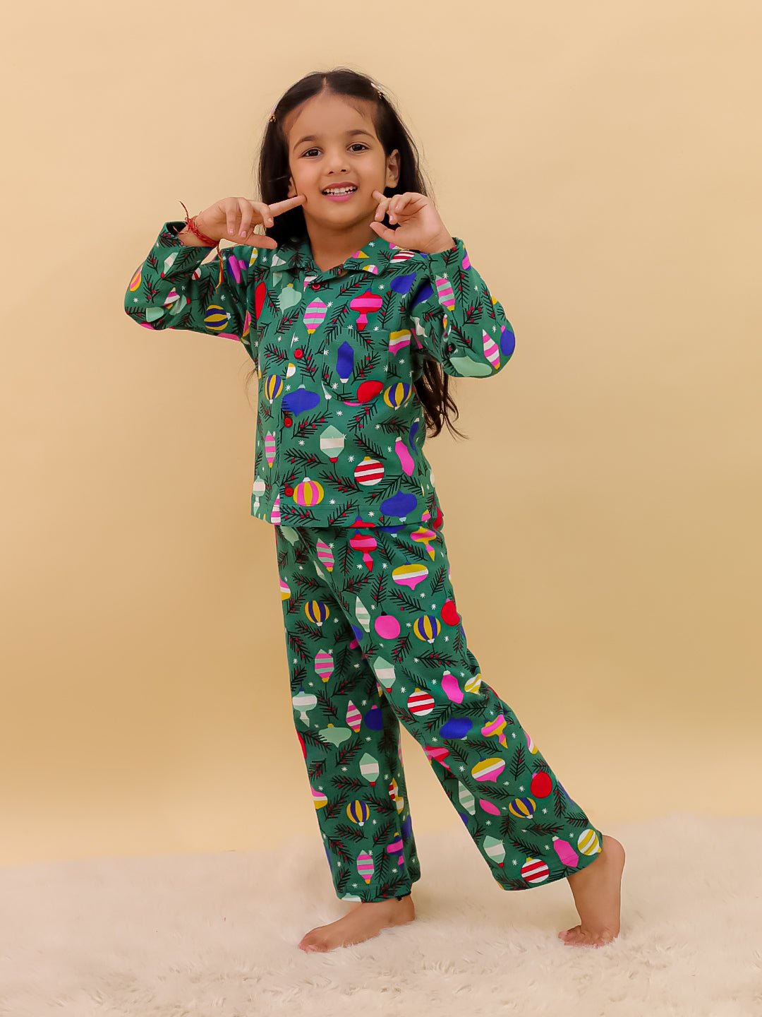 The Mom Store kids green Christmas pajama set – stylish and breathable holiday nightwear for cozy sleep