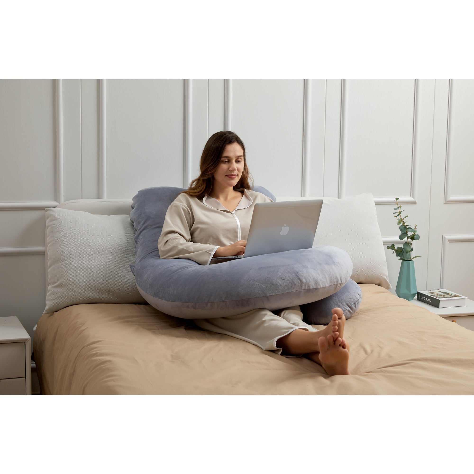 Momcozy G Shaped Cooling Fabric Pregnancy Pillow Maternity Accessory White - PP102 - GR00NB