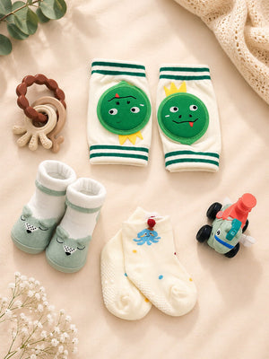 Mulberro Crawling Baby | Annaprashana Ceremony | 22-Piece Gift set | Pure Cotton | Keepsake Suitcase | 6–12 Months - Gift Box
