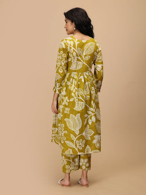 Back view of mustard maternity and nursing Anarkali kurta with all-over white floral print.