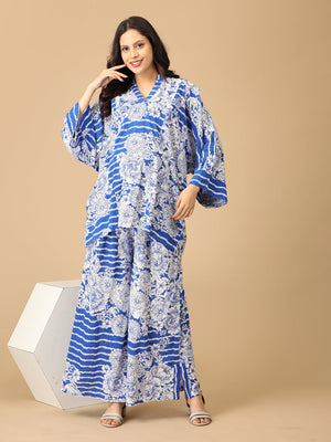 Model wearing mykonos magic maternity and nursing Co-ord set from the mom store