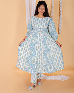 Neeldhara Floral Print Womens Panelled Anarkali Kurta Set - TWNWN-SC-NLD-M