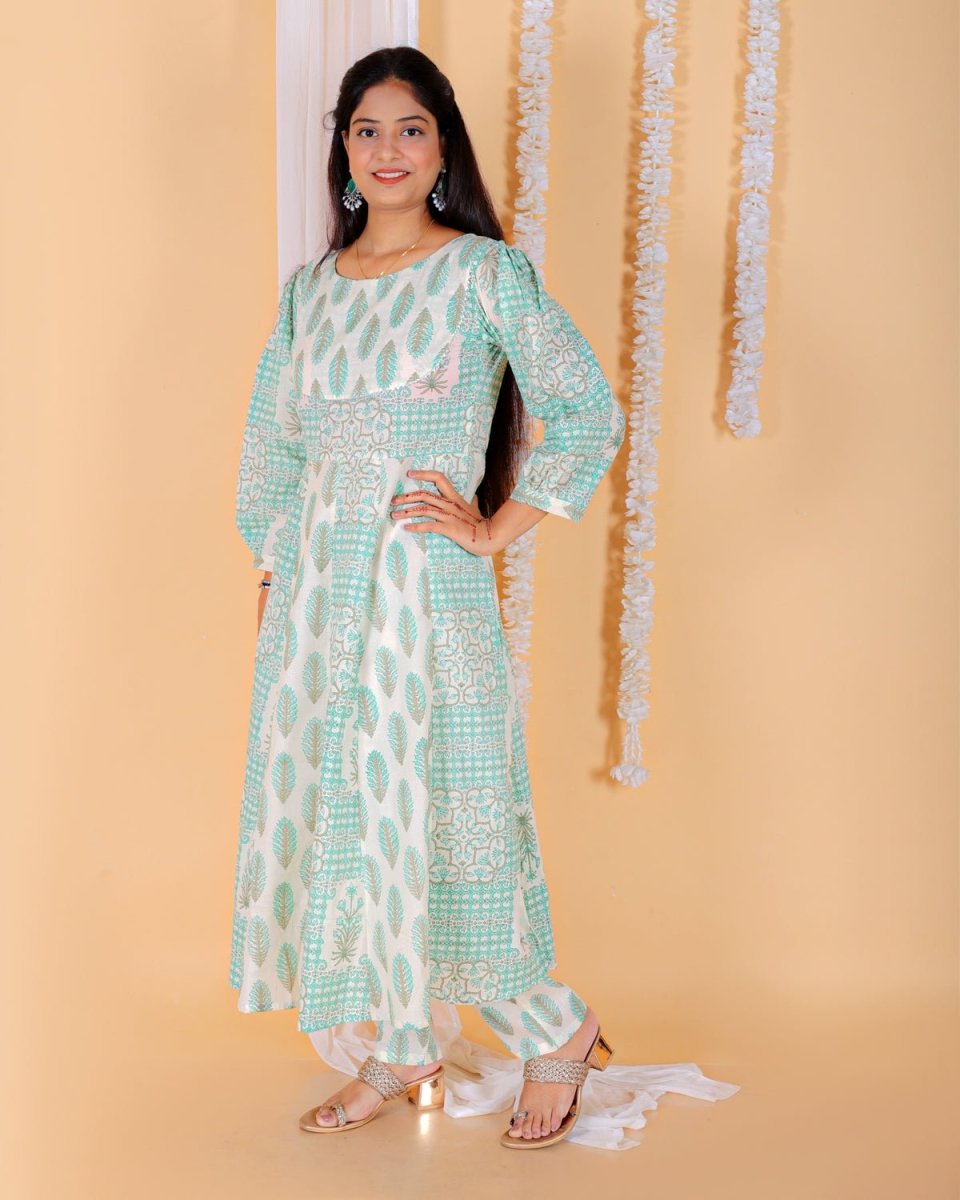 Neelegagan Floral Print Womens Panelled Anarkali Kurta Set - TWNWN-SC-NGN-M