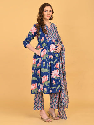 Angled pose of NeelVaani Maternity and Nursing Kurta highlighting functional side pockets and soft flare silhouette.