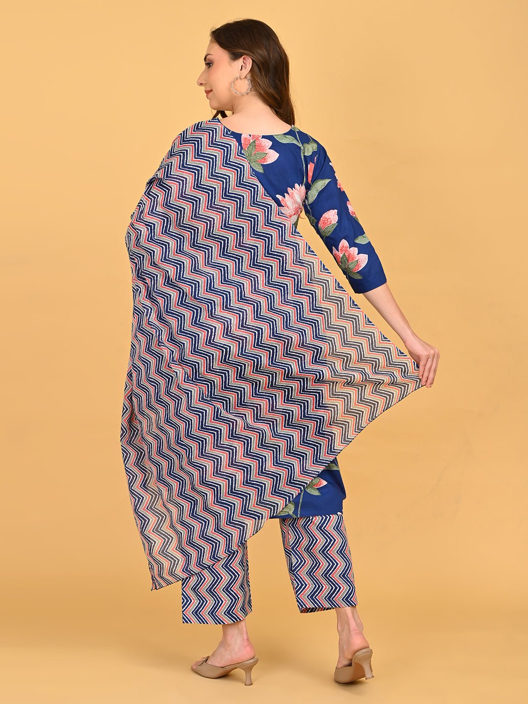 Back view of NeelVaani Maternity and Nursing Kurta Set showcasing zigzag printed dupatta and coordinated pants.