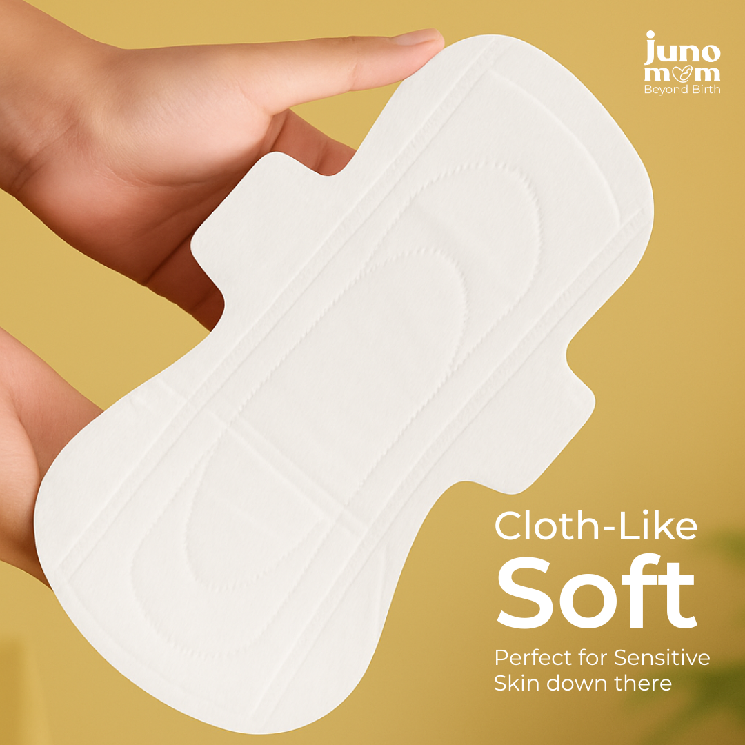 Juno Mom Extra Care Essentials | Ultra-Absorbent Maternity Pads (7 x 2) & 1 Pair of Grip Socks