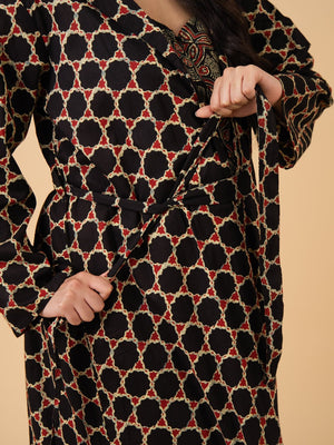 Noir Relax Fit Maternity and Nursing Nightwear With Robe Set - Black Maternity Nightwear Set