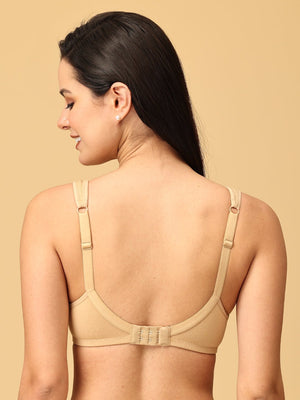 Model showing the back of beige coloured non-padded nursing and feeding bra from the mom store