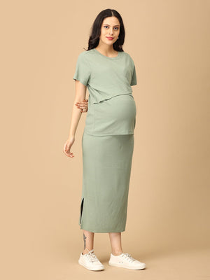 Model posing with crossed hands wearing olive the trend ribbed maternity and nursing Co-ord set from the mom store