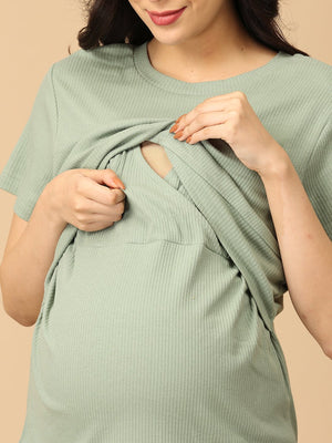 Model showing the opening flap in olive the trend ribbed maternity and nursing Co-ord set from the mom store