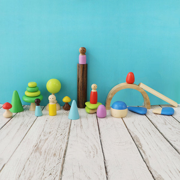 Shumee 24 Pieces Play Set With Peg Dolls