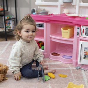 Playwell Step2 Fun with Friends Pink Toy Kitchen with Lights & Sounds 2+ Years - Pretend Play Toys