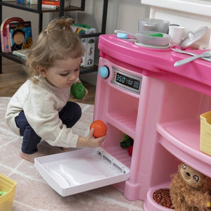 Playwell Step2 Fun with Friends Pink Toy Kitchen with Lights & Sounds 2+ Years - Pretend Play Toys