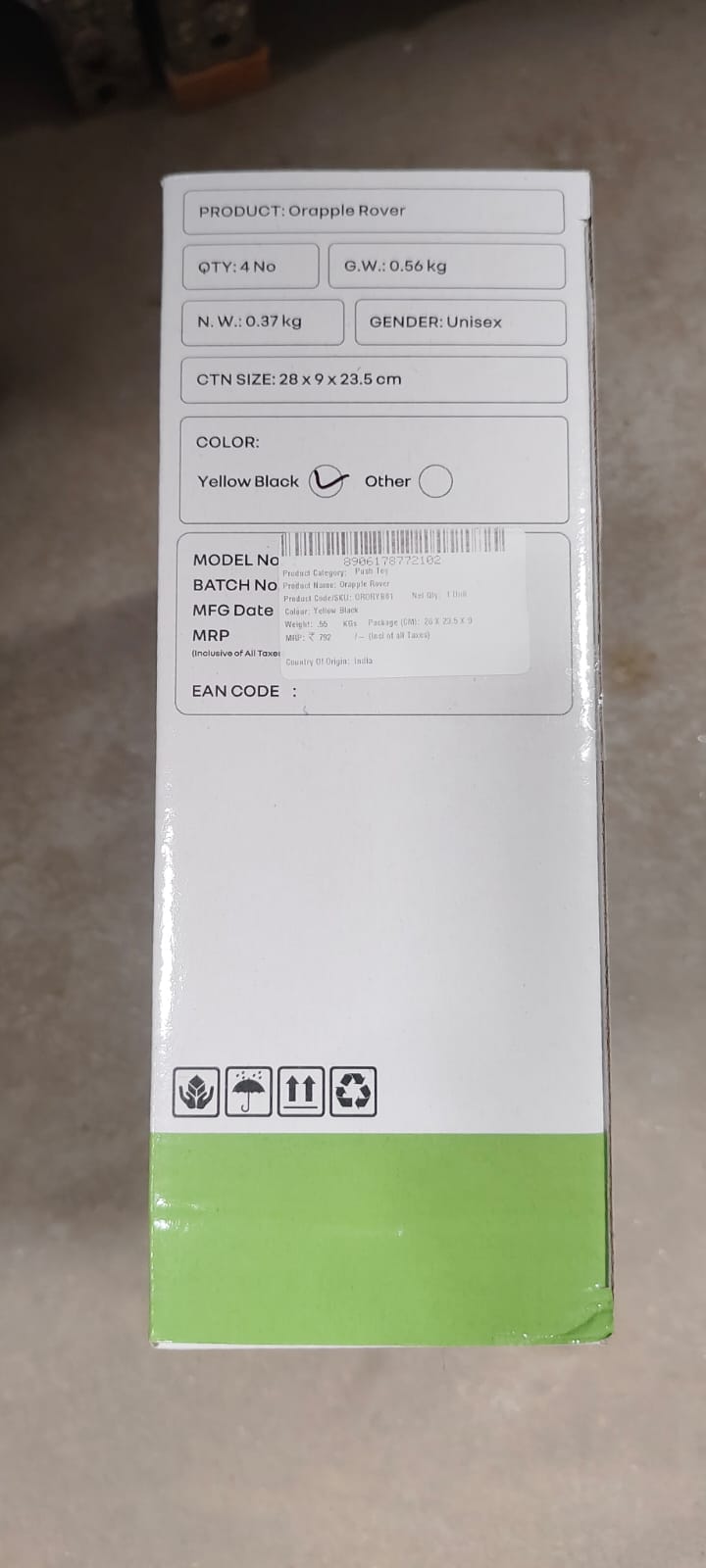 R for Rabbit Orapple Rover - 28 X 9 X 23.5 cm  Toy Vehicle with Action Figure