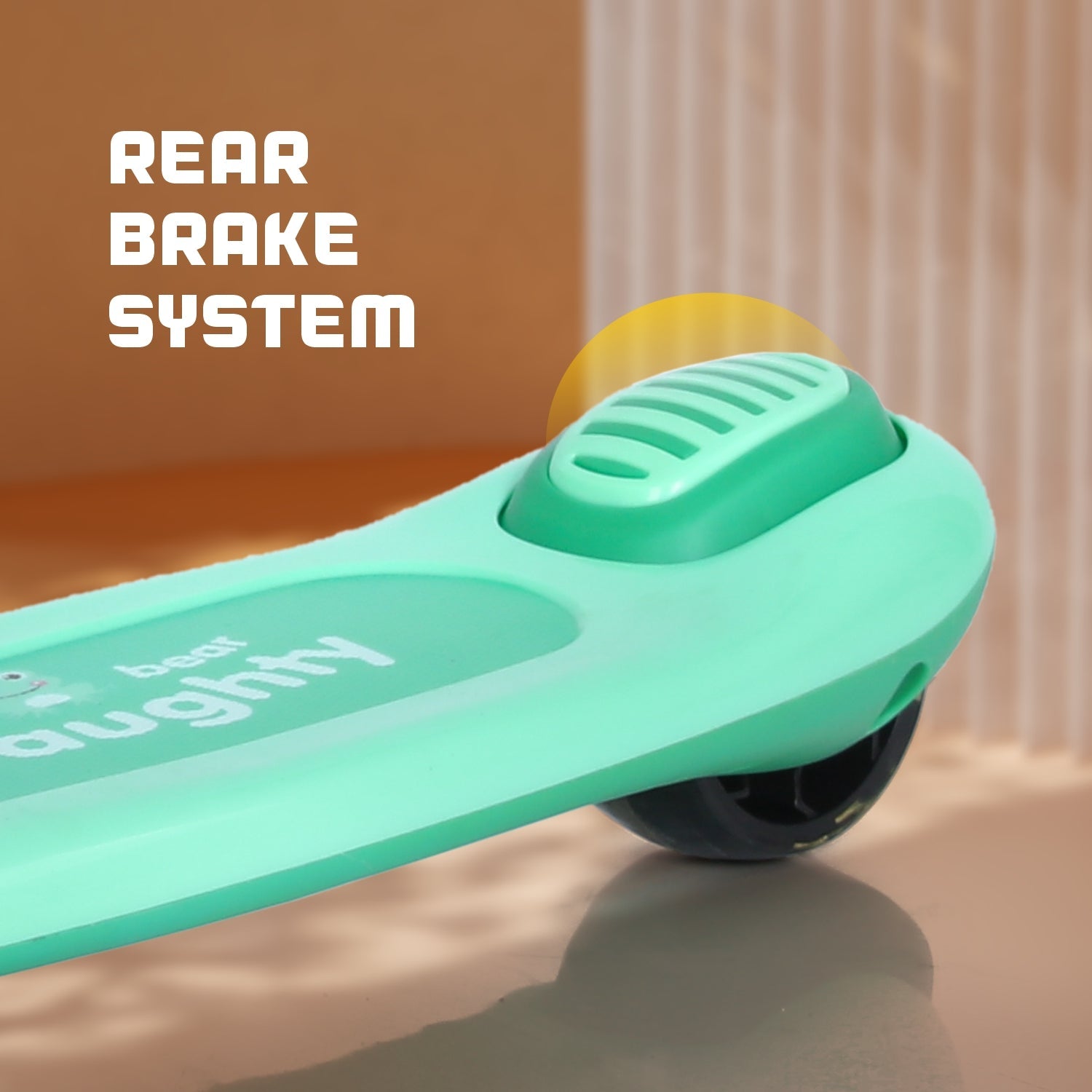 R for Rabbit Road Runner Hopper - Green - Scooter