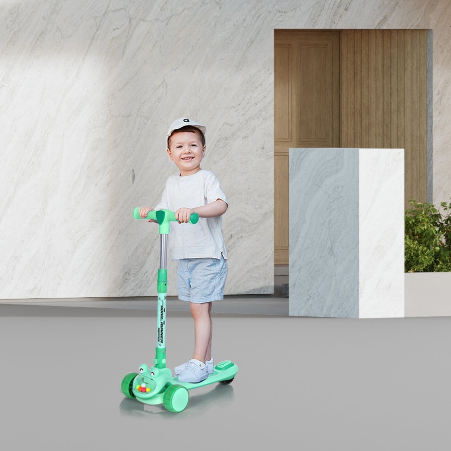 R for Rabbit Road Runner Hopper - Green - Scooter