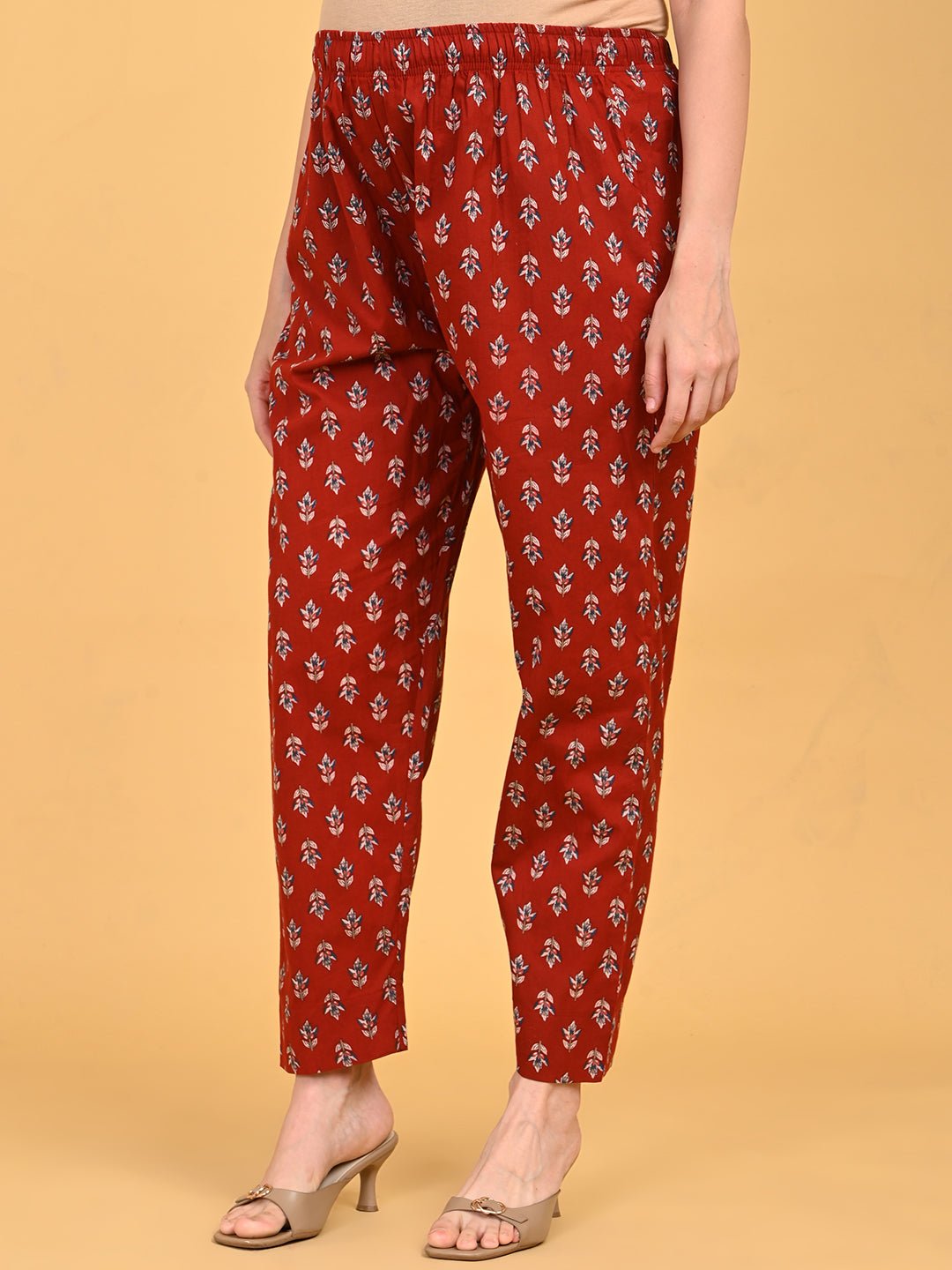 Printed straight-fit pants from Ruhani Maroon Maternity and Nursing Kurta Set With Dupatta with elastic waistband.