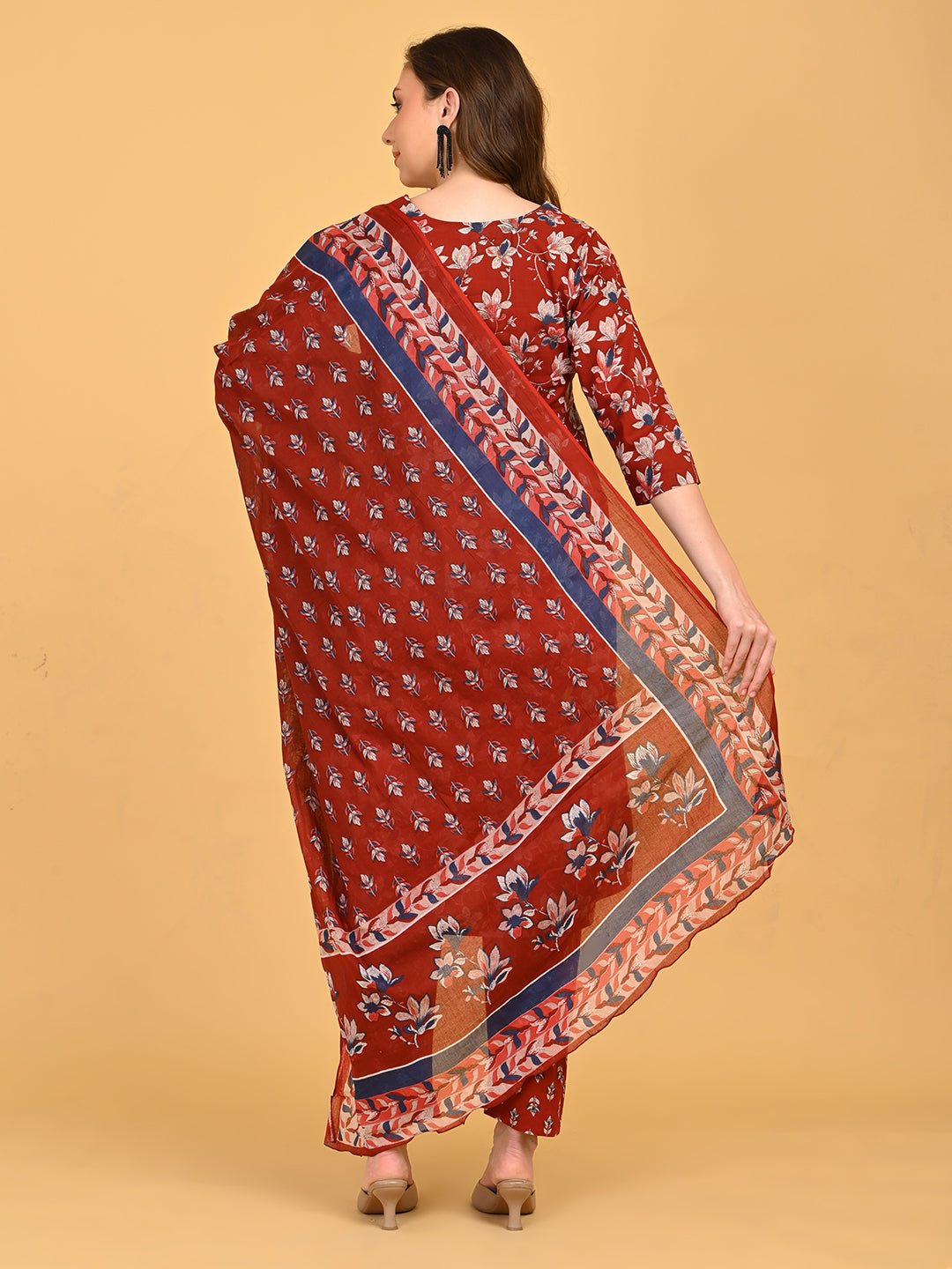 Back view of Ruhani Maroon Maternity and Nursing Kurta Set With Dupatta highlighting floral print and dupatta border.