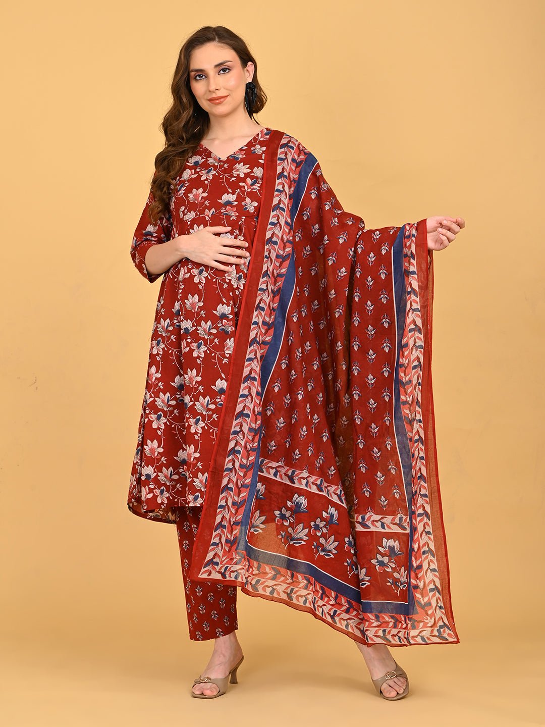 Full front view of Ruhani Maroon Maternity and Nursing Kurta Set With Dupatta with printed dupatta and straight pants.
