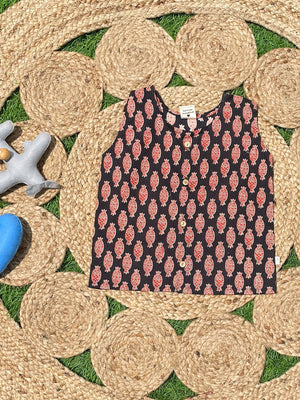 Rust Pineapple & Black Pineapple Printed Cotton Infant Jabla