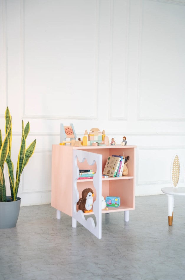 W&R AmoeBox Table