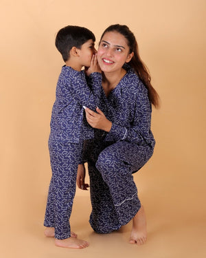 Set Of 3: Dinos Rule Matching Pajama Set For Mom And Baby - TWN3-DINRL