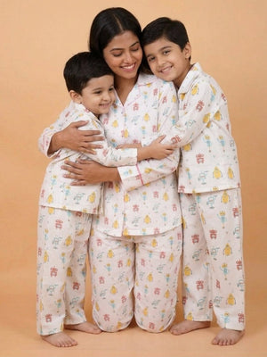 Set Of 3: Robo Club Matching Pajama Set For Mom And Baby - Twinning Combo
